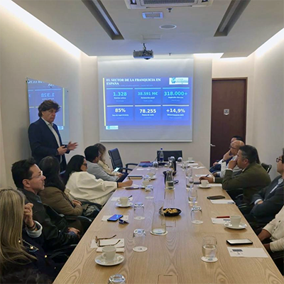 Workshop de LATAM NETWORKS en Bogotá