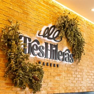 franquicia tres hileras bakery